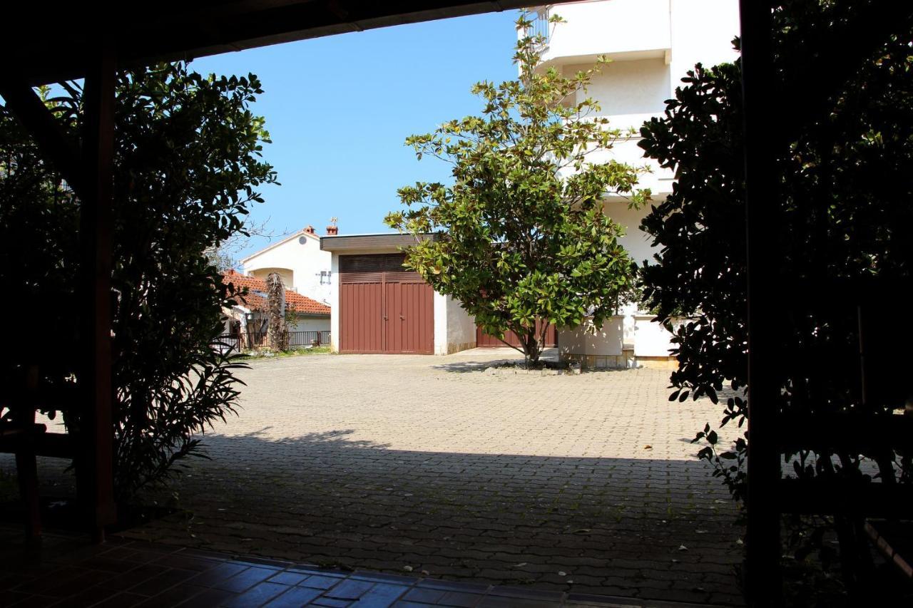 Apartmani Amado/Lozic Zadar Exteriör bild
