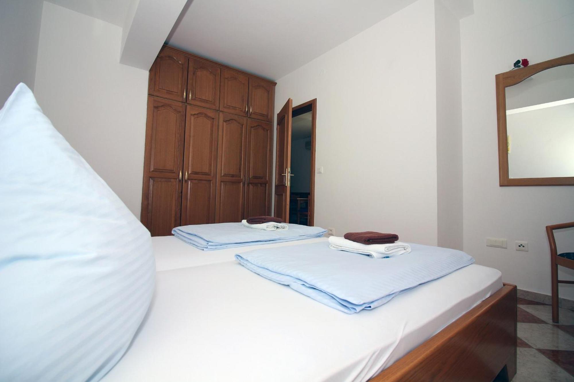 Apartmani Amado/Lozic Zadar Rum bild