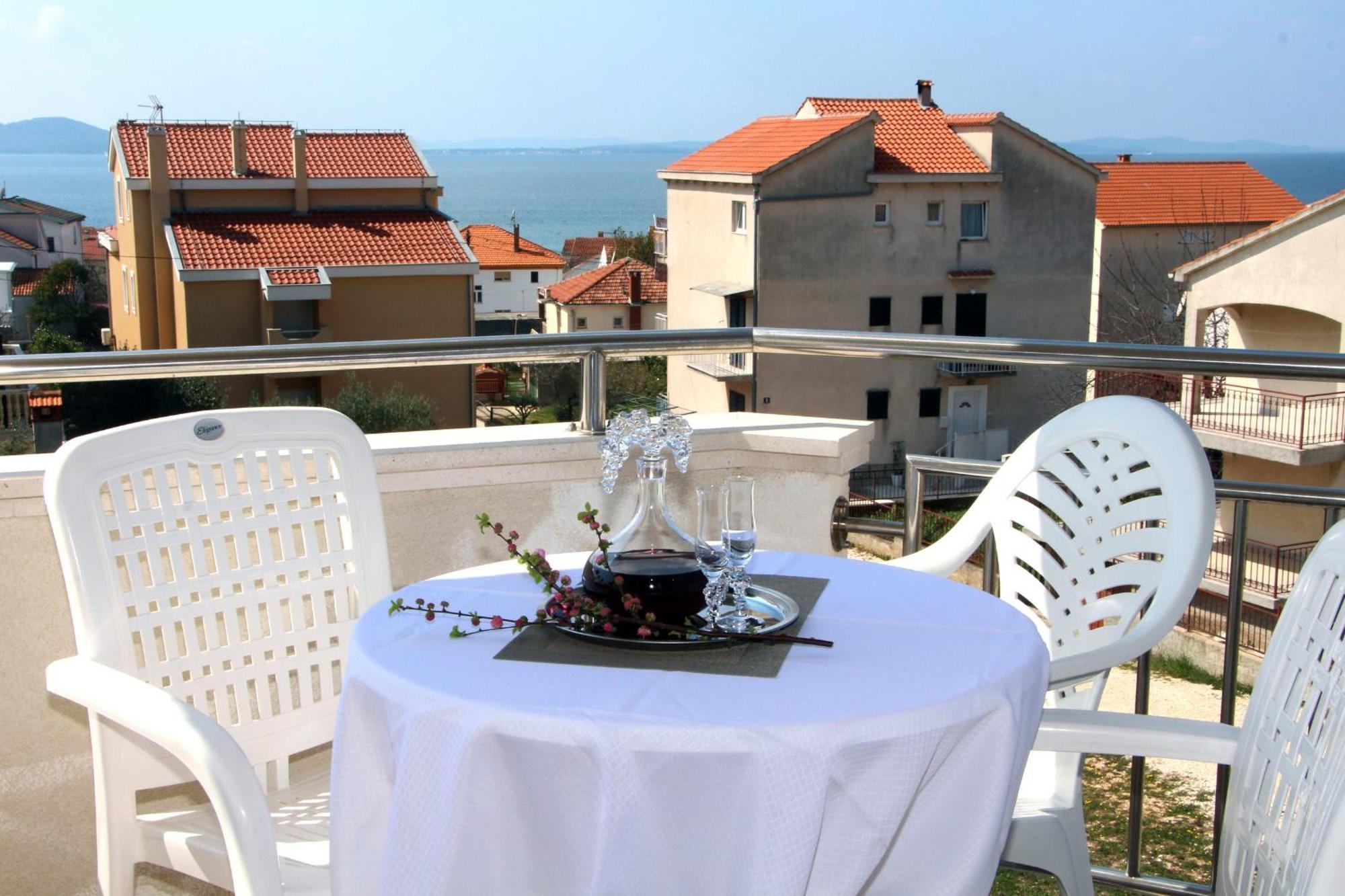 Apartmani Amado/Lozic Zadar Rum bild