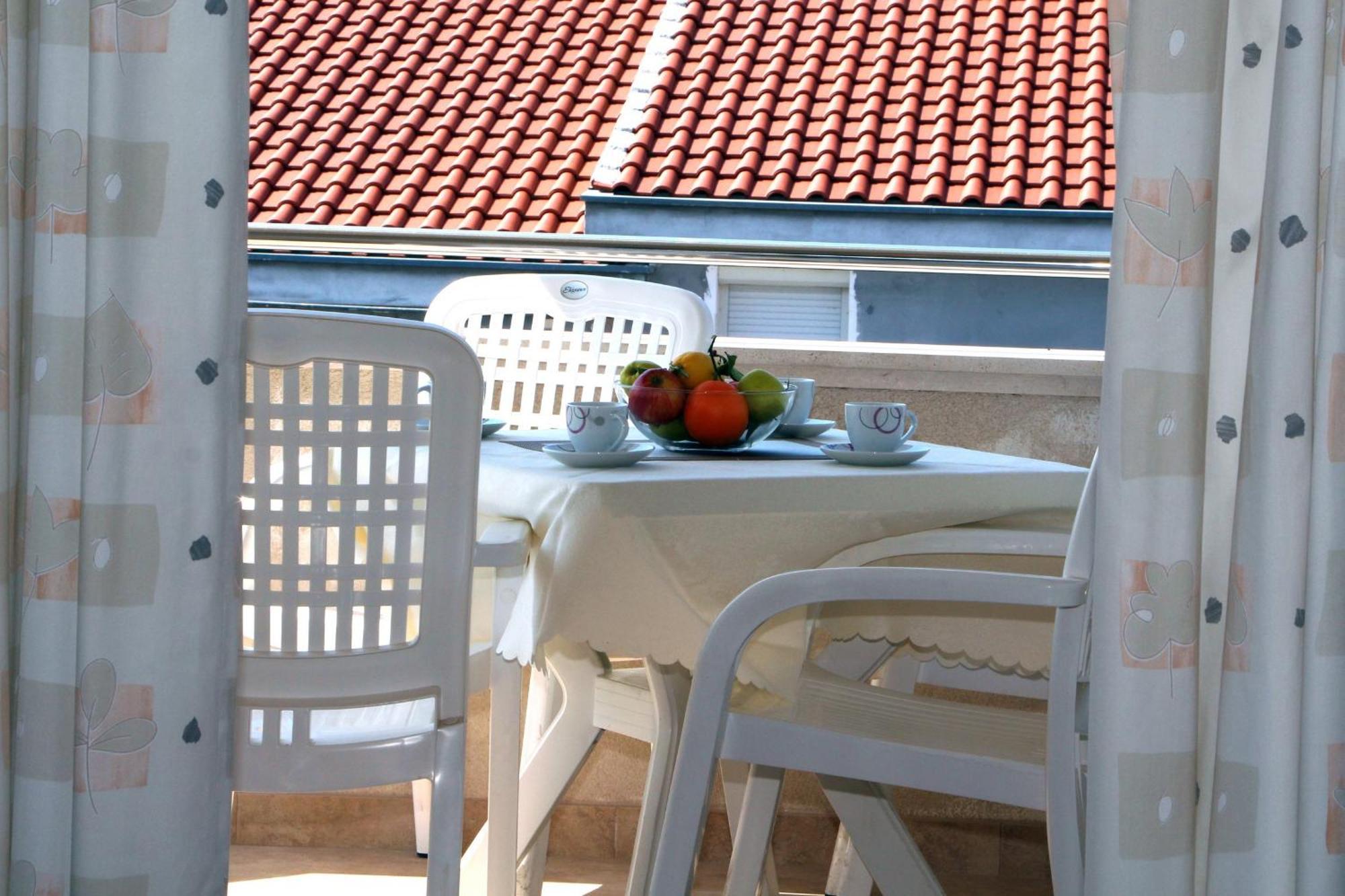 Apartmani Amado/Lozic Zadar Rum bild