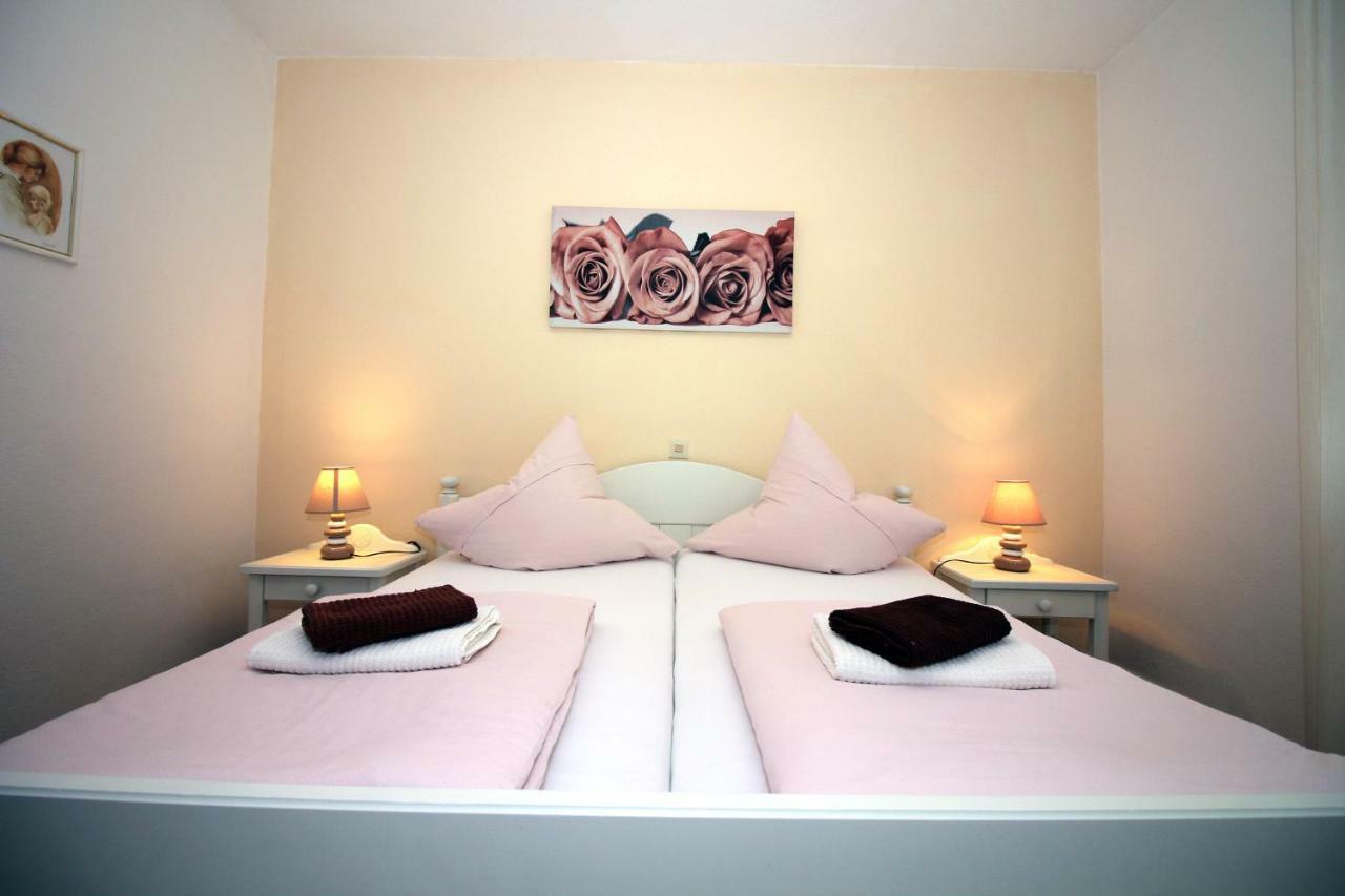Apartmani Amado/Lozic Zadar Exteriör bild