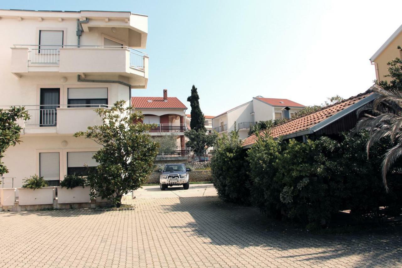 Apartmani Amado/Lozic Zadar Exteriör bild